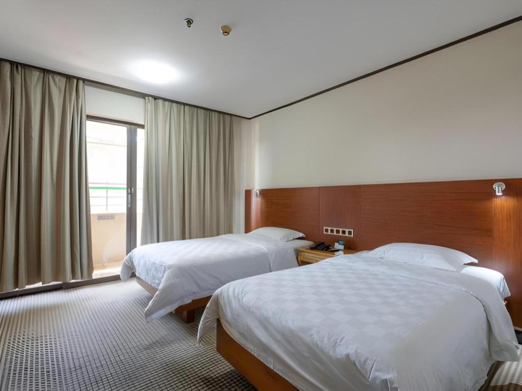 Nanfang Dasha Hotel Гуанджоу Екстериор снимка
