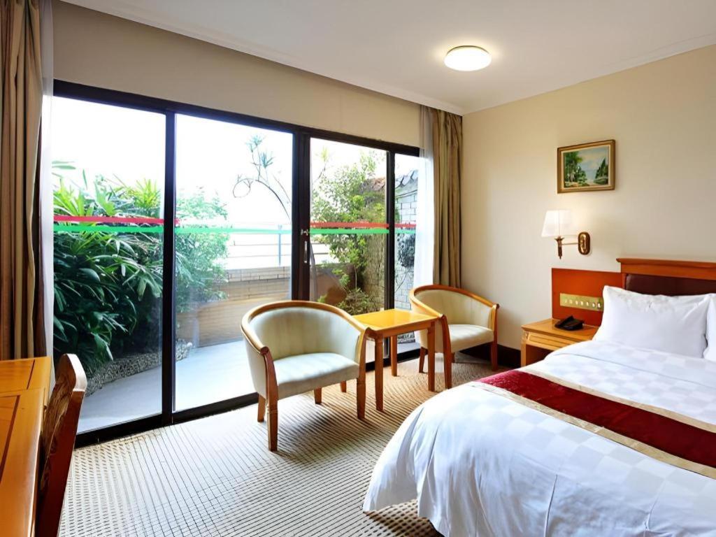 Nanfang Dasha Hotel Гуанджоу Екстериор снимка